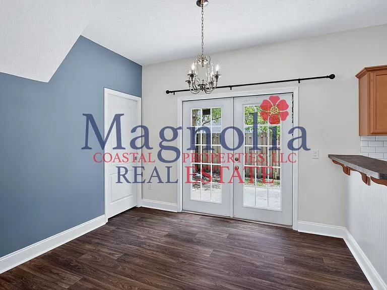 255 Cypress Pointe Dr — Photo 8
