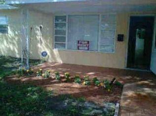 2330 N 57th Way, Hollywood, FL 33021