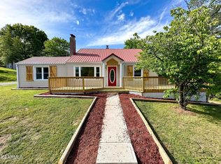 114 Alred St, Rocky Top, TN 37769