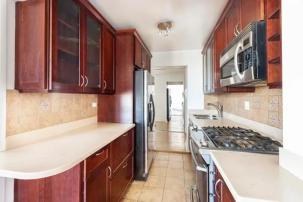Sold by Brown Harris Stevens | media 4