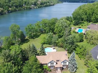 110 School Rd, Monroe, NY 10950