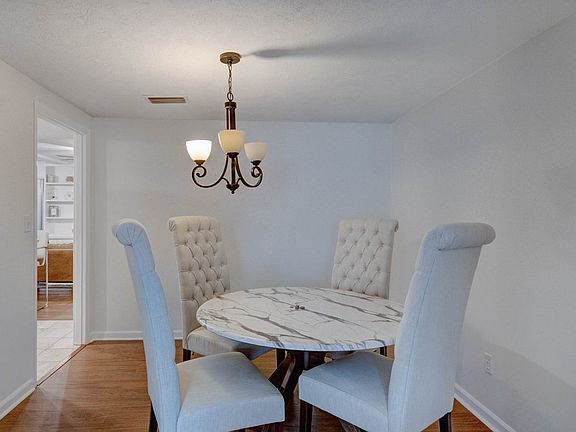 5th image of 6101 River Rd APT 5