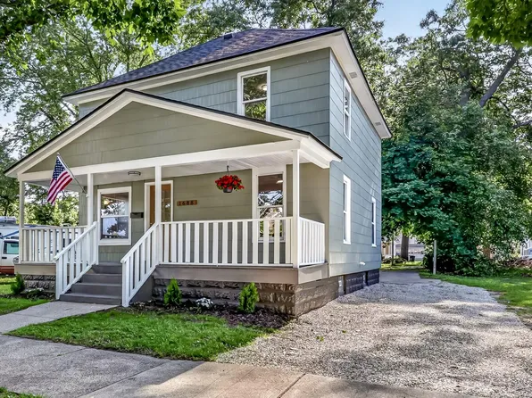 1688 Hoyt St, Muskegon, MI 49442