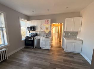 384 Baldwin Ave #E19, Jersey City, NJ 07306