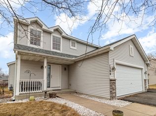 1300 Drake Cv, Mayer, MN 55360