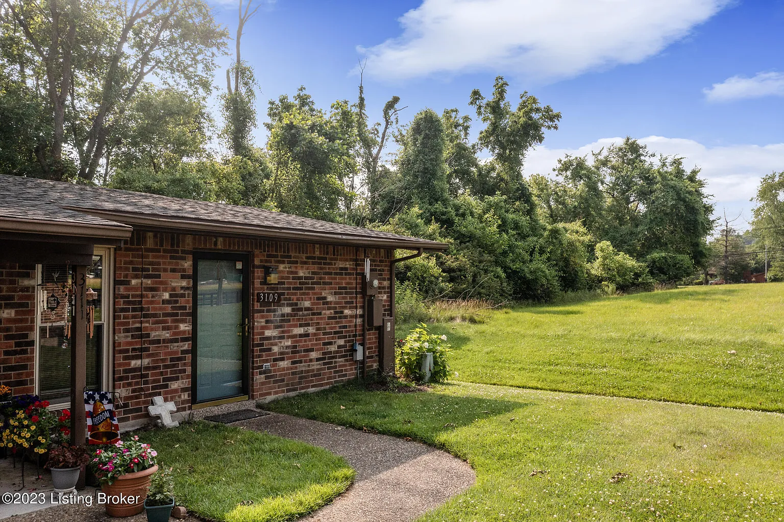 3109 Meadowside Ct photo 1