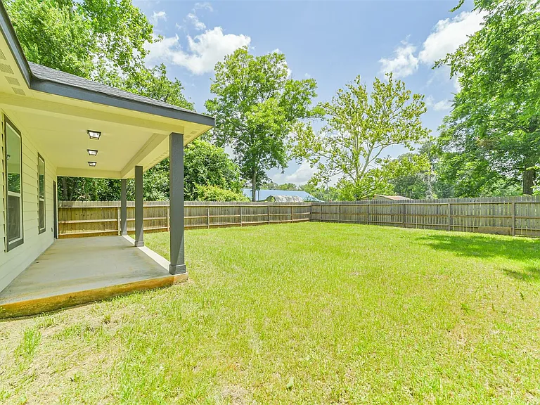 1016 Rachel B Scott St — Photo 32
