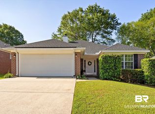 7520 Avery Ln, Daphne, AL 36526