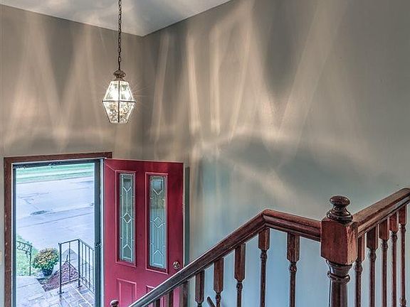 3rd image of 12727 Atwood Ave