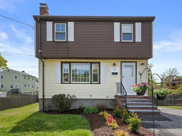 13 Sargent St, Quincy, MA 02169