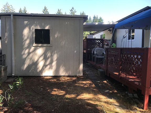 4th image of 3928 21st Ave SE Unit 64