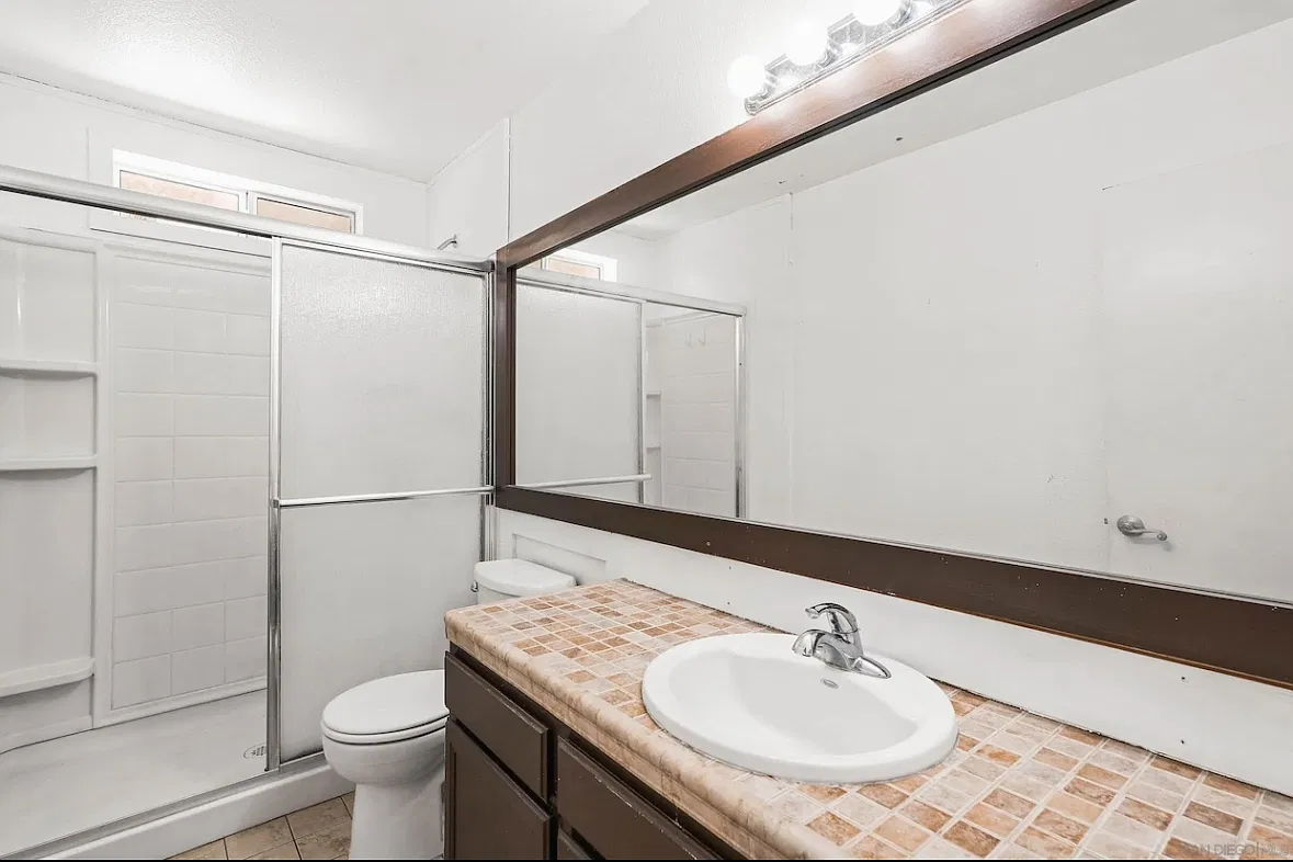 4 bed, 1804 sqft, $1,600 — Photo 3
