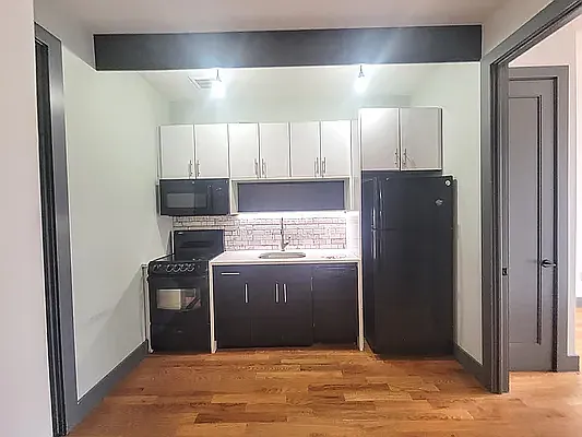 Rented by Friedman Mayer, LREB | media 10