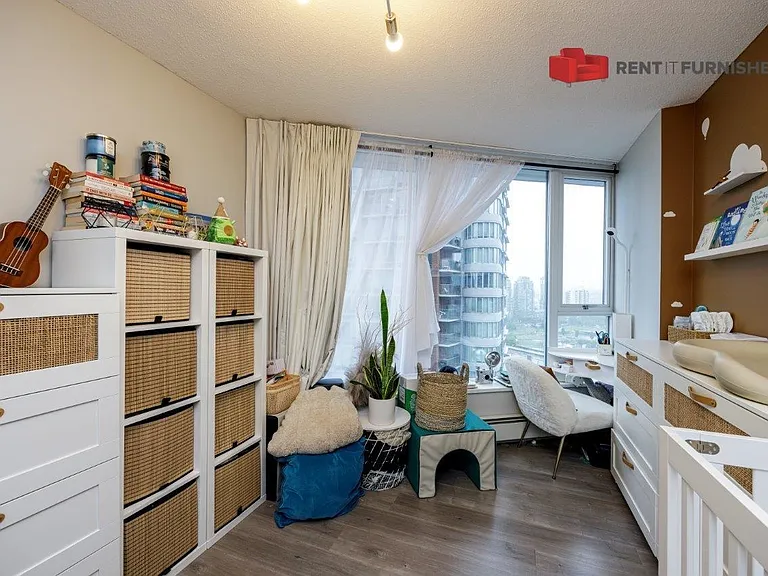 689 Abbott St #2202 — Photo 19