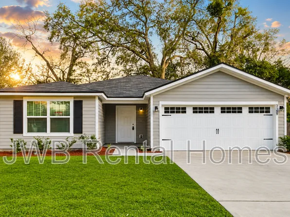 3159 Phyllis St, Jacksonville, FL 32205