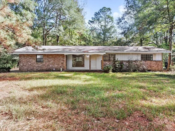 1410 N Park Ave, Columbia, MS 39429