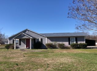 975 Farmington Rd, Mocksville, NC 27028