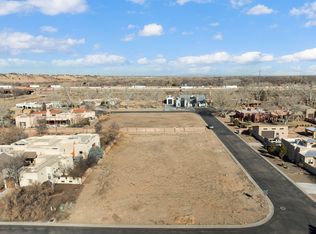 3401 Calle Vigo NW, Albuquerque, NM 87104