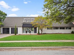 520 Fairway Ct, Broken Arrow, OK 74011