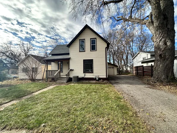 125 10th Ave SE, Rochester, MN 55904