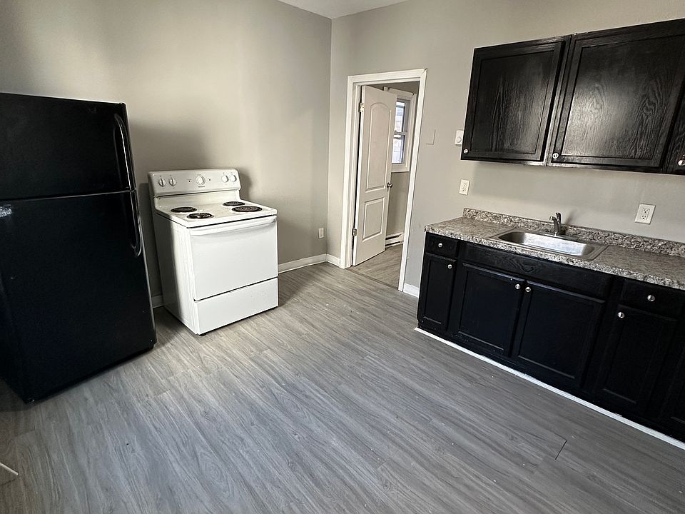 1st image of 71 River St #1L