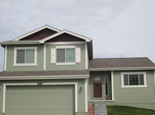 18802 Birchwood Ave, Omaha, NE 68135