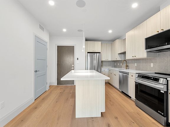 2nd image of 34 Oak St #304