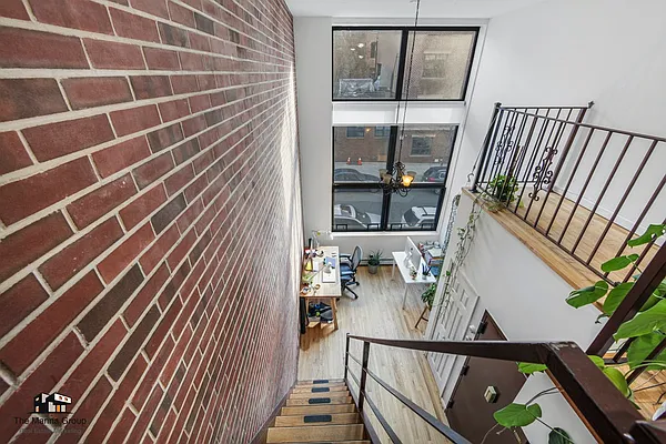 Rented by Bold New York | media 7