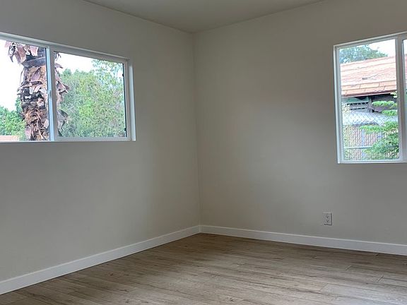 3rd image of 7814 Irvine Ave