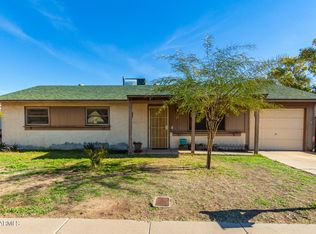 11409 N 58th Dr, Glendale, AZ 85304