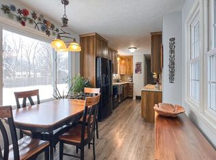 8315 Gull Rd, Richland, MI 49083