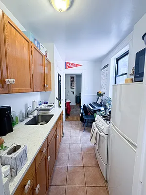 Rented by Urban Real Estate Inc | media 10