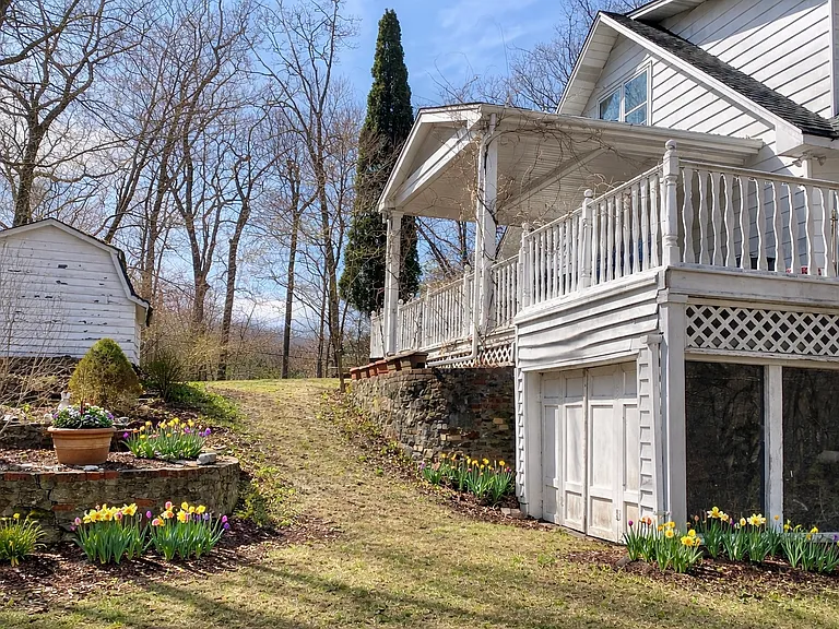 5 Sunset Dr — Photo 8