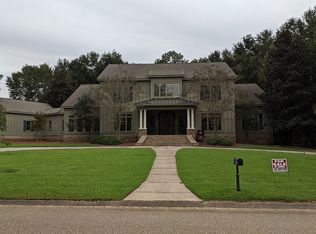 212 Shady Ln, Fairhope, AL 36532
