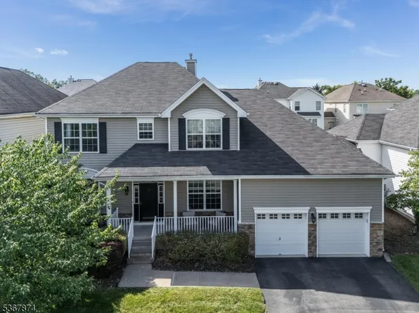 42 Pony Lane, Raritan Twp., NJ 08822