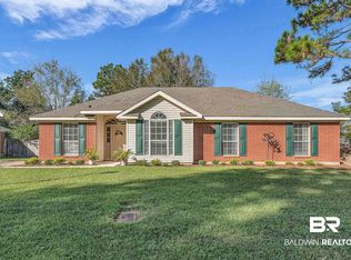 1170 Colonial Hills Dr, Mobile, AL 36695