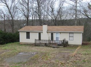 26 Sea Horse Cres, Cartersville, GA 30121