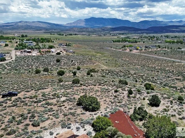 1475 Via Maxmillian, Gardnerville, NV 89410