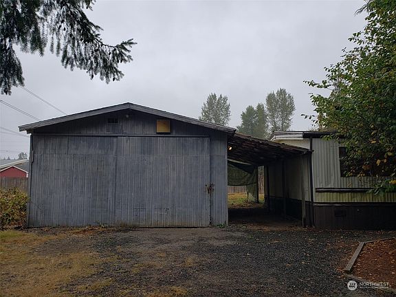 4th image of 7428 137th Avenue NE