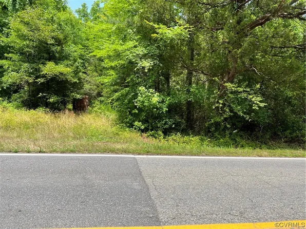 11014 Old Ridge Rd, Beaverdam, VA 23015
