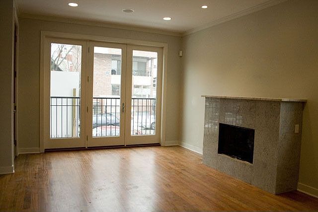 1st image of 1617 W Julian St #2