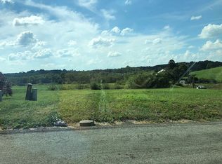 6 Grandmas Rd, Mount Pleasant, PA 15666