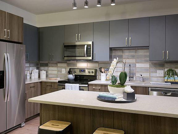 Choose from two kitchen schemes, the Uptown or the Chiseled.