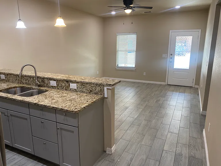 306 S Preston Rd #9 — Photo 23