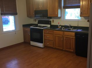 1101 Peairs Rd, Elizabeth, PA 15037