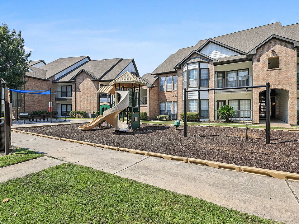 1st image of 14504 Briar Forest Dr #1211