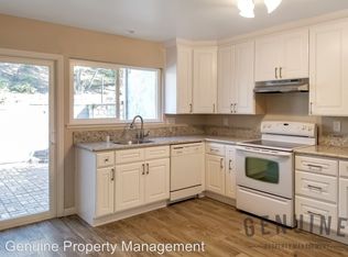 21968 Lakeland Ave, Lake Forest, CA 92630