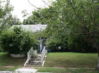 1600 Avenue E, Fort Worth, TX 76104