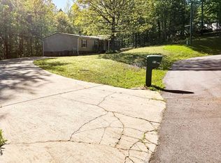 95 Huckleberry Cir, Odenville, AL 35120