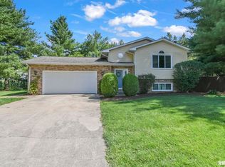 7 Sequoia Ct, Springfield, IL 62712